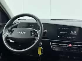 Kia Niro (2022) thumbnail 13