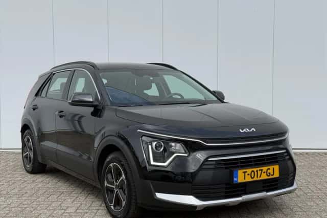 Kia Niro (2022) thumbnail 3