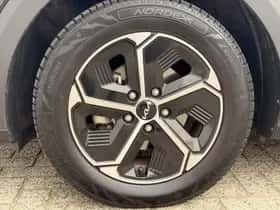 Kia Niro (2022) thumbnail 32