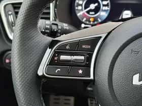 Kia Ceed (2025) thumbnail 16