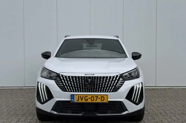 Peugeot 2008 (2025) thumbnail 2