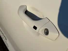 Kia Stonic (2025) thumbnail 38