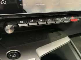 Peugeot e-308 (2025) thumbnail 27