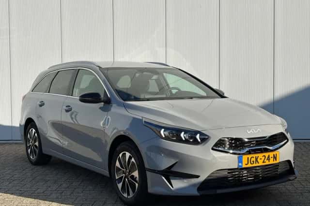Kia Ceed Sportswagon (2025) thumbnail 3