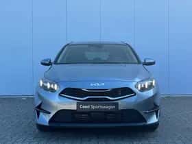 Kia Ceed (2025) thumbnail 2
