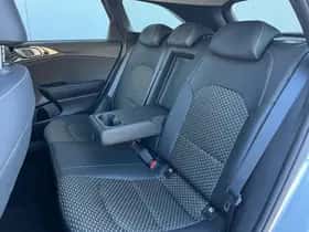 Kia Ceed (2025) thumbnail 12