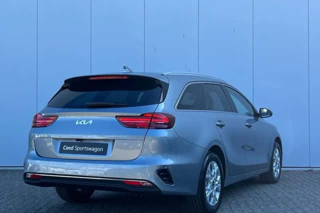 Kia Ceed (2025) thumbnail 5