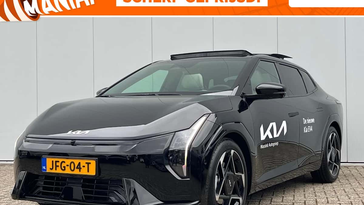 Kia EV4 (2025) — foto 1