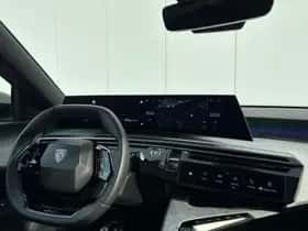 Peugeot 3008 (2024) thumbnail 14
