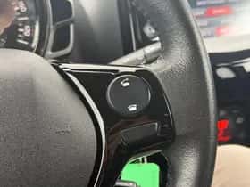 Peugeot 108 (2021) thumbnail 15