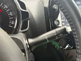 Peugeot 108 (2021) thumbnail 17