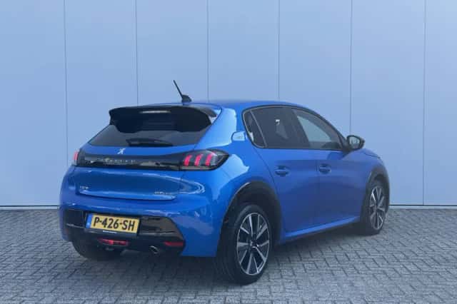 Peugeot 208 (2022) thumbnail 5