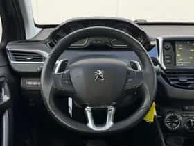 Peugeot 2008 (2017) thumbnail 15