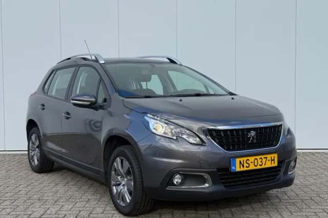 Peugeot 2008 (2017) thumbnail 3