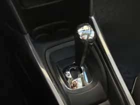 Peugeot 2008 (2017) thumbnail 28