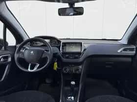 Peugeot 2008 (2017) thumbnail 9