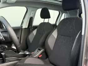 Peugeot 2008 (2017) thumbnail 10