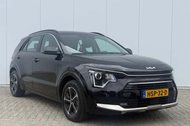 Kia Niro (2025) thumbnail 3