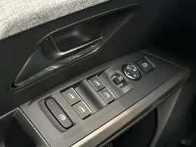 Peugeot 5008 (2025) thumbnail 37