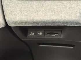 Peugeot 5008 (2025) thumbnail 38