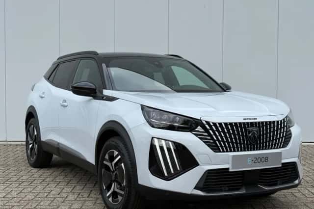 Peugeot e-2008 (2025) thumbnail 3