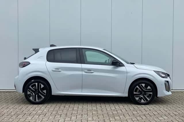 Peugeot 208 (2025) thumbnail 4