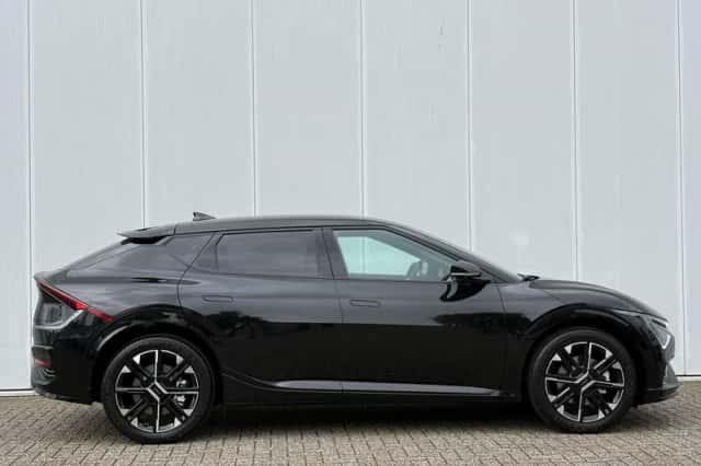 Kia EV6 (2026) thumbnail 4