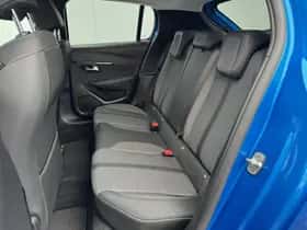 Peugeot 208 (2022) thumbnail 11