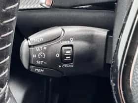 Peugeot 208 (2022) thumbnail 18