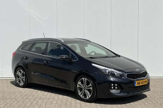 Kia Cee'd (2017) thumbnail 3