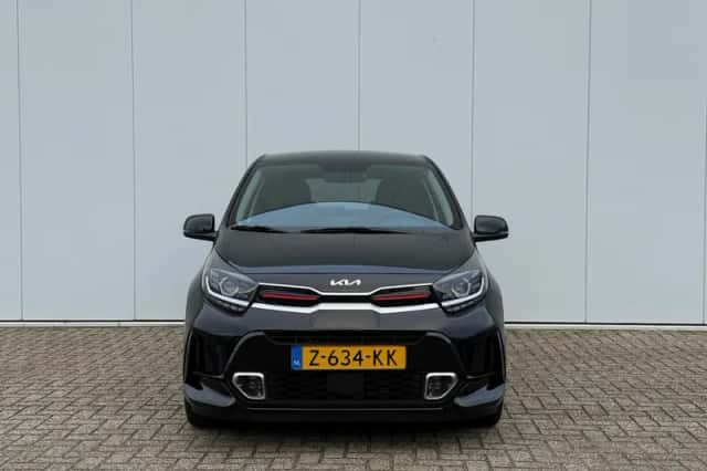 Kia Picanto (2024) thumbnail 3