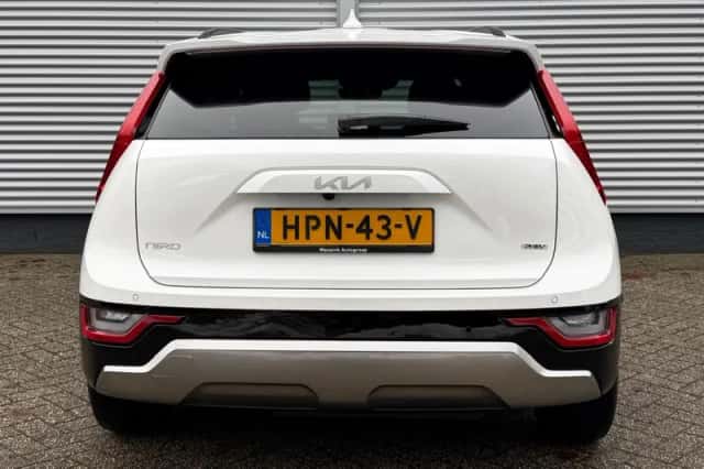 Kia Niro (2025) thumbnail 4