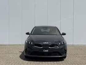 Kia Ceed (2025) thumbnail 2