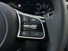 Kia Ceed (2025) thumbnail 16