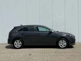 Kia Ceed (2025) thumbnail 4