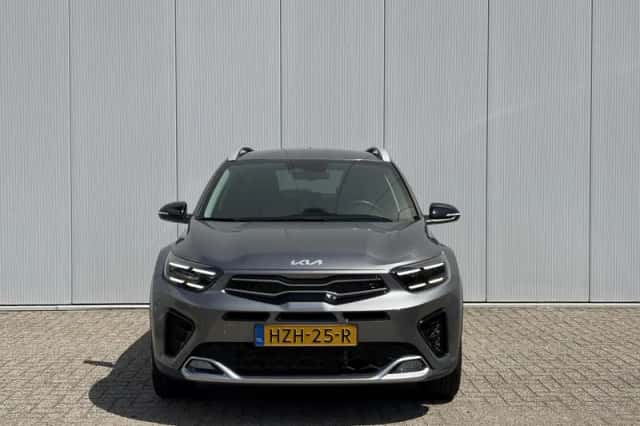 Kia Stonic (2025) thumbnail 2