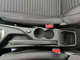 Peugeot 208 (2024) thumbnail 36
