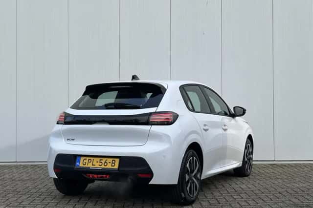 Peugeot 208 (2024) thumbnail 6