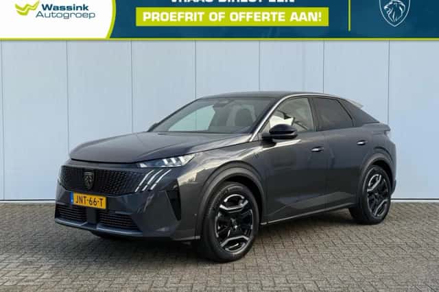 Peugeot 3008 (2025) thumbnail 1