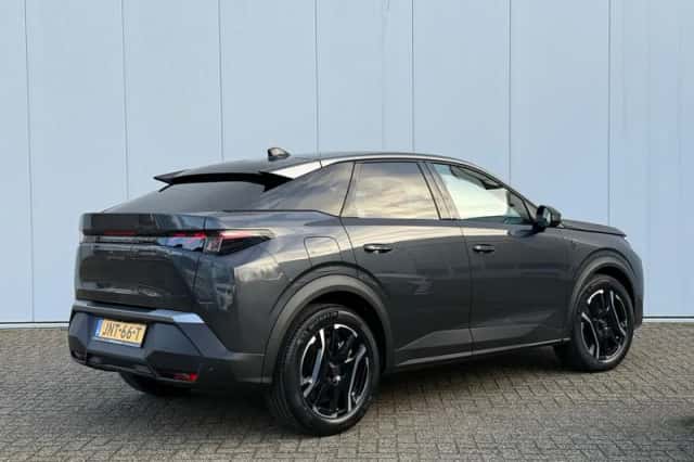 Peugeot 3008 (2025) thumbnail 5