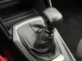 Peugeot 2008 (2020) thumbnail 27
