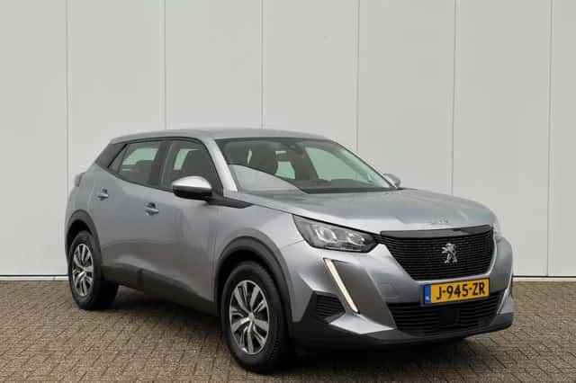 Peugeot 2008 (2020) thumbnail 4