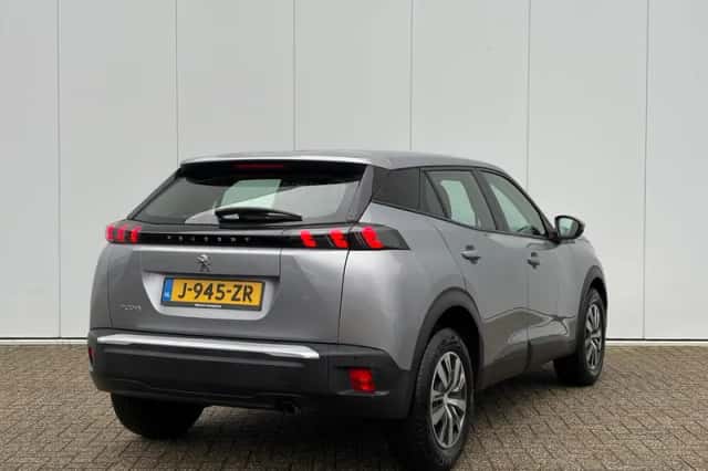 Peugeot 2008 (2020) thumbnail 6