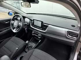 Kia Stonic (2024) thumbnail 26