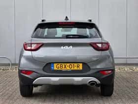 Kia Stonic (2024) thumbnail 6