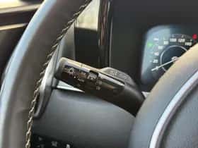 Kia Sorento (2023) thumbnail 21