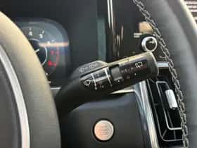 Kia Sorento (2023) thumbnail 22