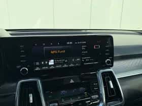 Kia Sorento (2023) thumbnail 25