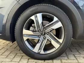Kia Sorento (2023) thumbnail 39