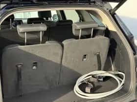 Kia Sorento (2023) thumbnail 9